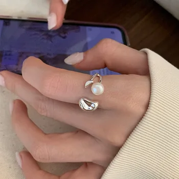 Модные серебряные необычные кольца-обнимашки с уникальным жемчугом неправильной формы для женщин, модные украшения для девочек, регулируемое кольцо на палец для вечеринки, подарок на День рождения