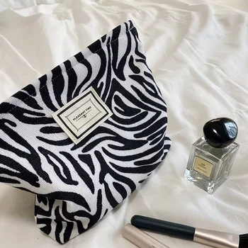 Новая косметичка с леопардовым принтом, водонепроницаемая женская дорожная сумка для хранения косметики большой емкости, женские уличные косметички