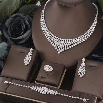AccKing 4шт Свадебные Циркониевые Полные Комплекты Ювелирных Изделий Для Женщин, Роскошные Свадебные ожерелья с кристаллами Dubai Nigeria CZ